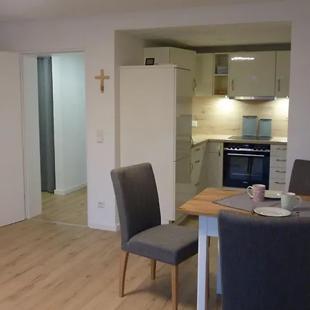Haisterkirch Apartment *